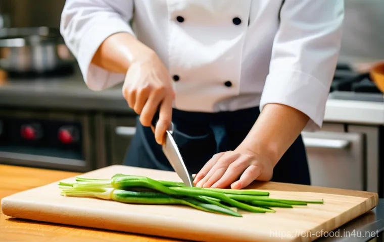 중국 요리학교 - A highly skilled Chinese executive chef, of ambiguous gender and in their late 30s, stands confident... 중국 요리학교 - A highly skilled Chinese executive chef, of ambiguous gender and in their late 30s, stands confident...